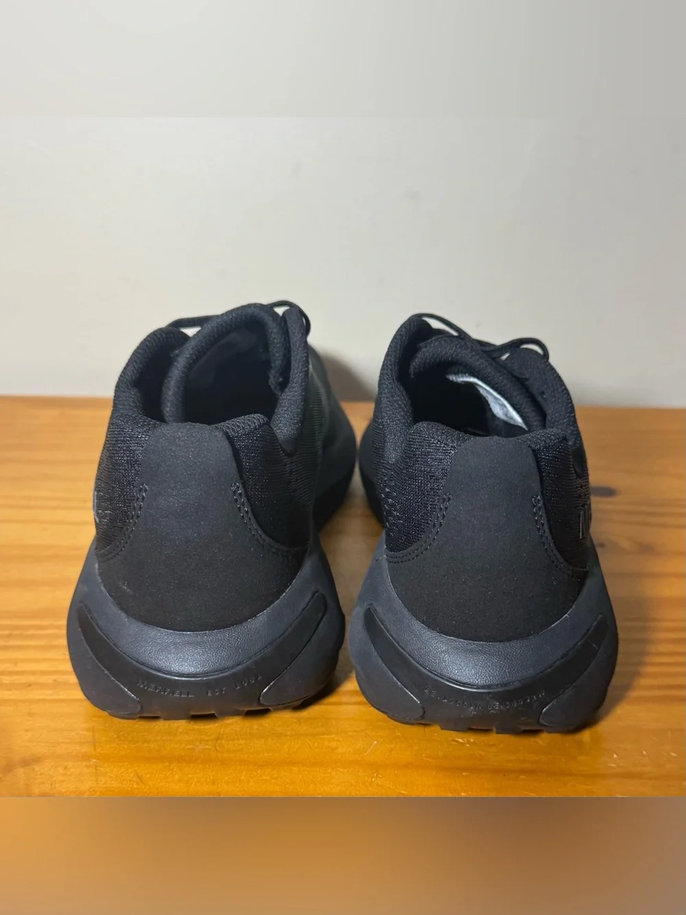 Merrell Morphlite Trail Running Shoes Triple Black J068281 Mens sz 9 Orig $110